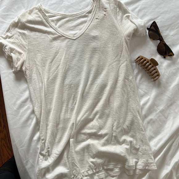 Selling for patch. Sequin snake tee size s - Picture 3 of 5